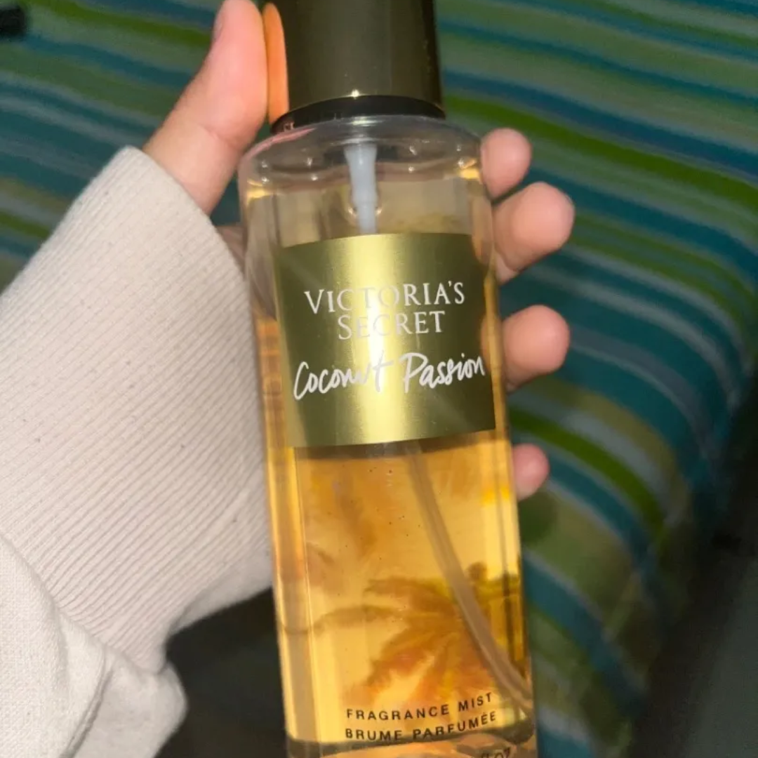 Coconut Passion Victoria&#039;s Secret perfume - a fragrance for women