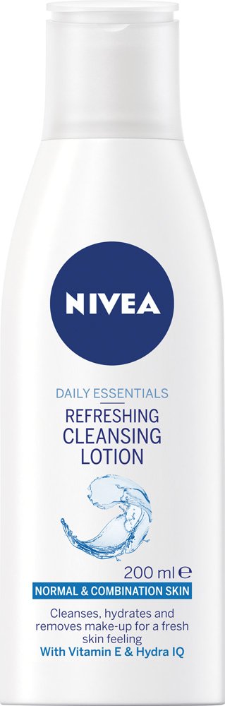 Nivea Visage Refreshing Cleansing Milk (200ml)